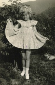 Mama 5 or 6 years old